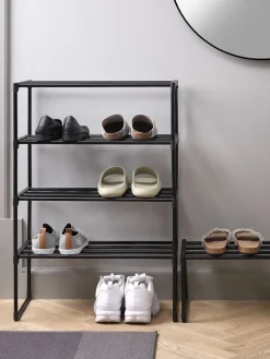 BORNHOLMRange chaussures BORNHOLM 4 tablettes noir