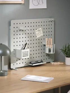 FUNDERPanneau perforé FUNDER 52x42 a/accessoires beige