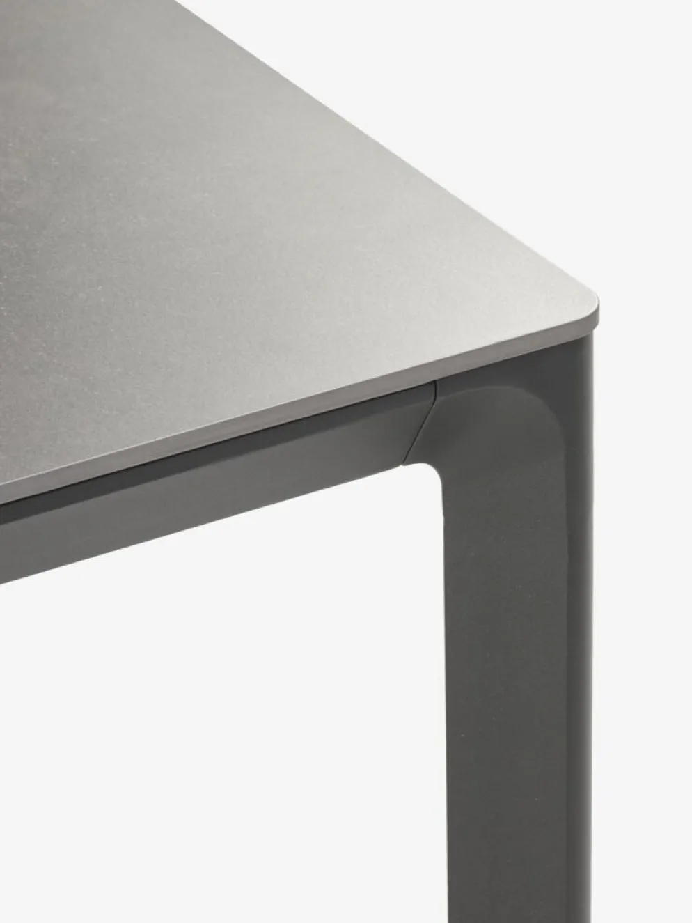 KUMLA + GLOMFJORDKUMLA L200 table gris + 4 GLOMFJORD chaises noir