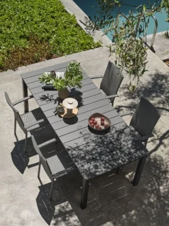 MOSS + GUDHJEMMOSS L214/315 table + 4 GUDHJEM chaises gris
